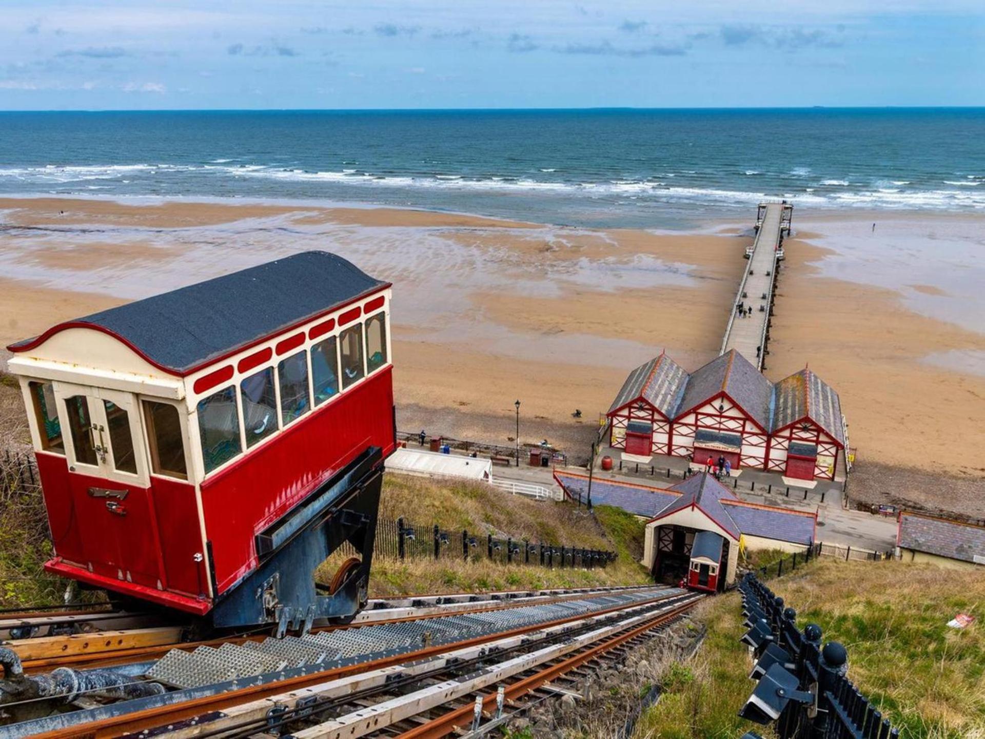 Restored Circus Wagon Saltburn-by-the-Sea Eksteriør bilde
